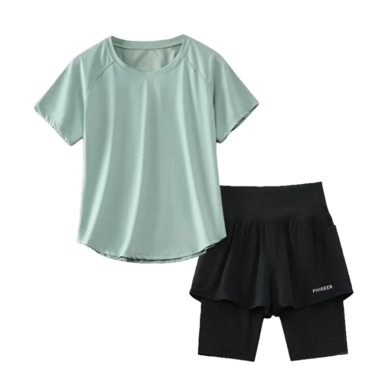 Lightweight Yoga Workout Set 2 in 1 Shorts