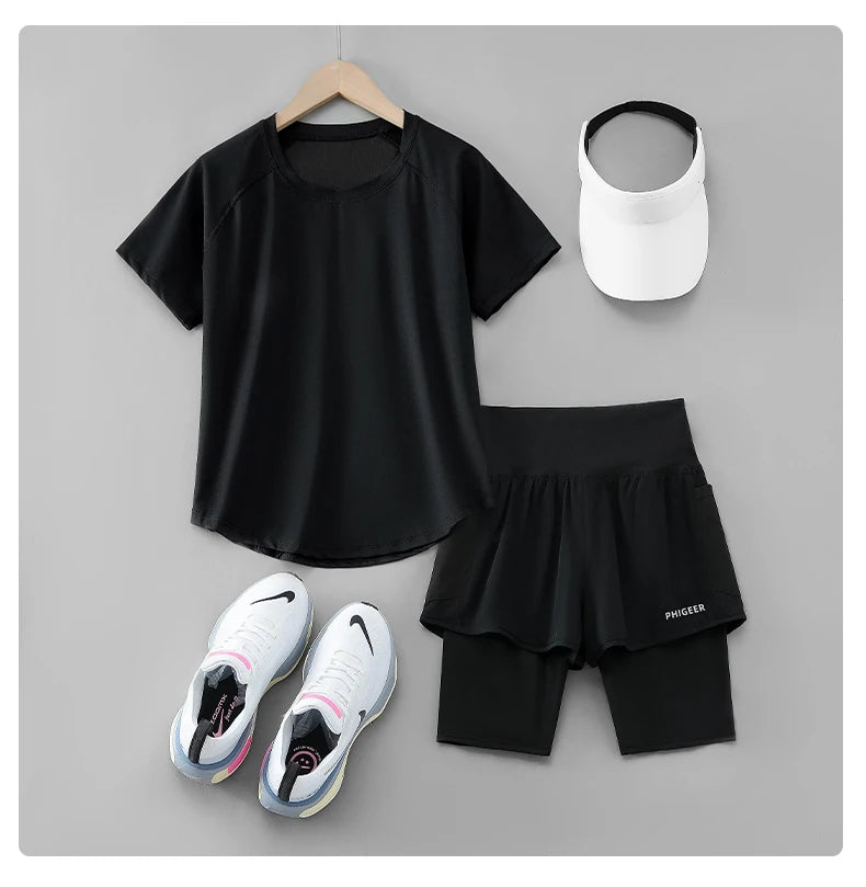 Lightweight Yoga Workout Set 2 in 1 Shorts